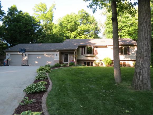 N5650 Mapleview Lane Hilbert, WI 54129 - Photo 1 of 1