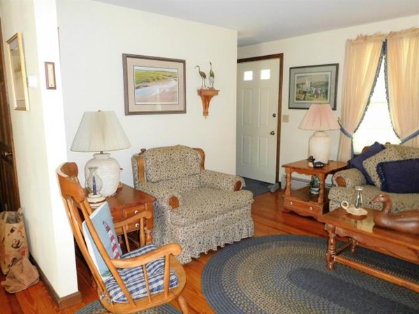 176 Day Road Wellfleet, MA 02667 - Photo 4 of 10