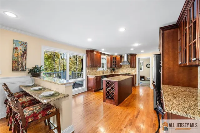$1,575,000 | 21 Angus Lane, Warren, NJ 07059