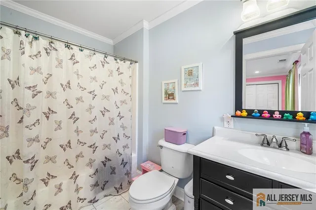 $1,575,000 | 21 Angus Lane, Warren, NJ 07059