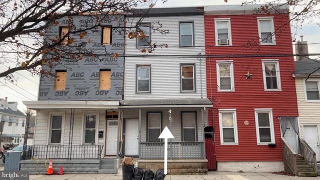 $2,550 | 346 Ridgeway Street, Gloucester City, NJ 08030