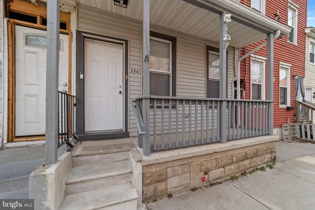 $2,550 | 346 Ridgeway Street, Gloucester City, NJ 08030