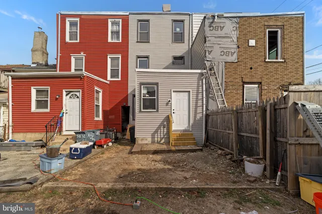 $2,550 | 346 Ridgeway Street, Gloucester City, NJ 08030