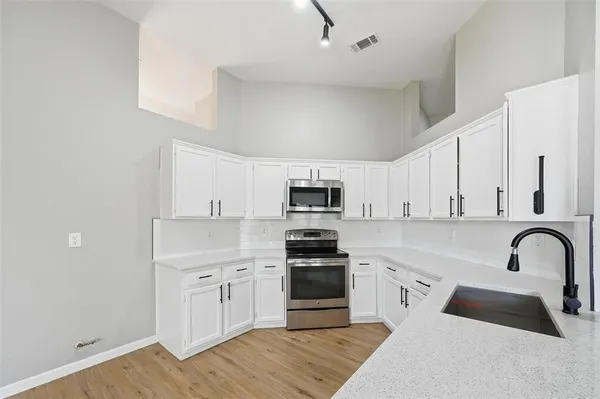 $354,900 | 210 South Malone Road, Allen, TX 75002