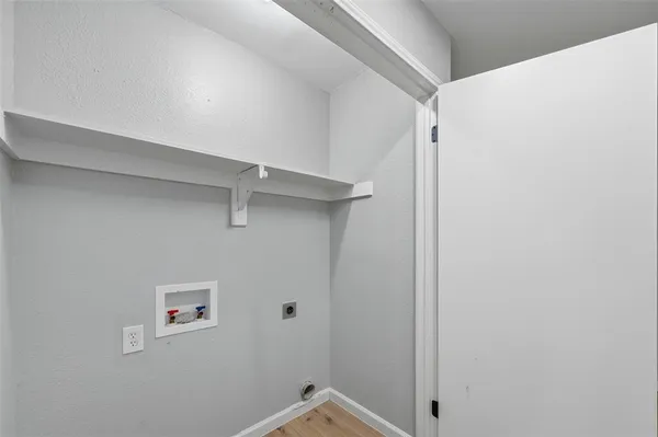 $354,900 | 210 South Malone Road, Allen, TX 75002