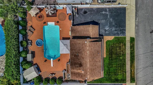 $698,888 | 532 Alwick Avenue, West Islip, NY 11795