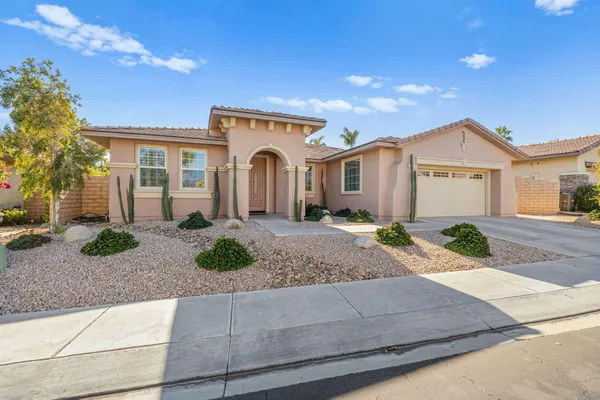 $4,000 | 196 Via San Lucia, Rancho Mirage, CA 92270