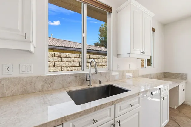 $4,000 | 196 Via San Lucia, Rancho Mirage, CA 92270