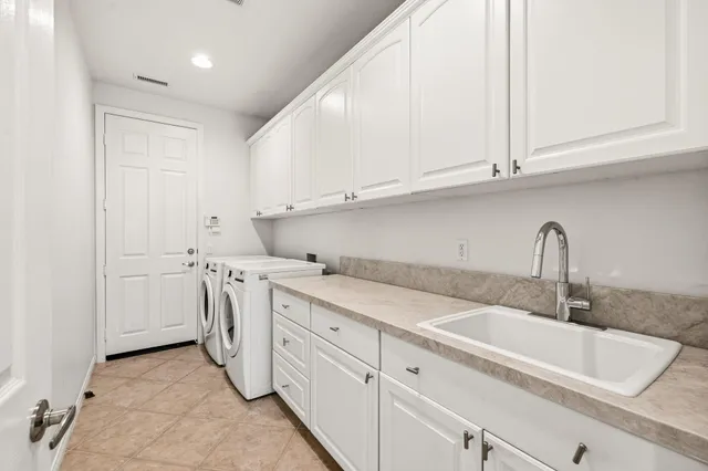 $4,000 | 196 Via San Lucia, Rancho Mirage, CA 92270