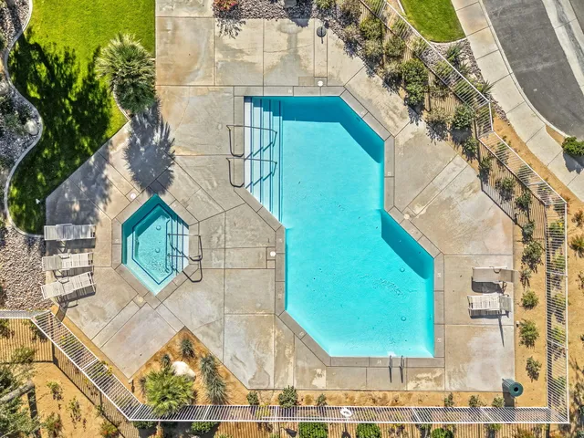 $4,000 | 196 Via San Lucia, Rancho Mirage, CA 92270