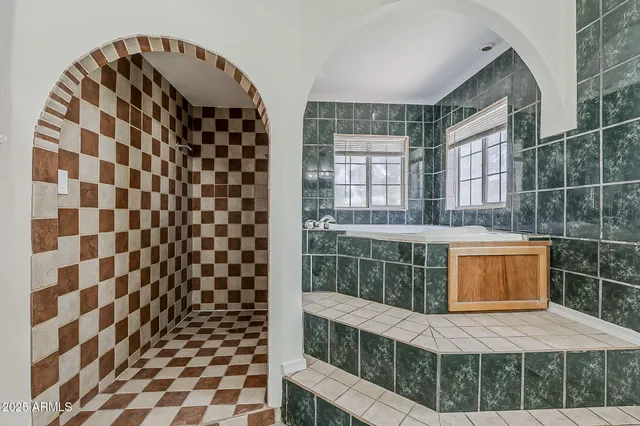 $960,000 | 7496 South Linda Lou Road, Eloy, AZ 85131