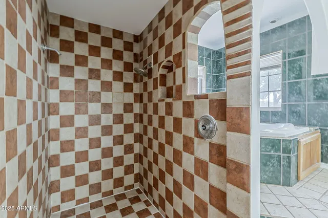 $960,000 | 7496 South Linda Lou Road, Eloy, AZ 85131