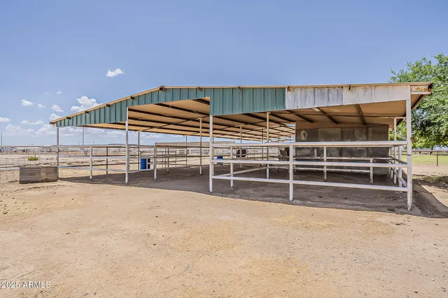 $960,000 | 7496 South Linda Lou Road, Eloy, AZ 85131