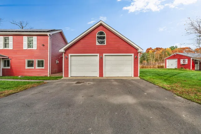 $420,000 | 1699 Ohio Street, Bangor, ME 04401