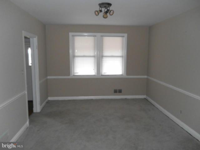1545 Sheffield Road Baltimore, MD 21218 - Photo 5 of 20 Dining Room