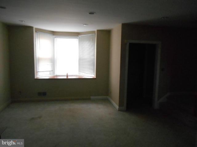 1545 Sheffield Road Baltimore, MD 21218 - Photo 6 of 20 Living Room
