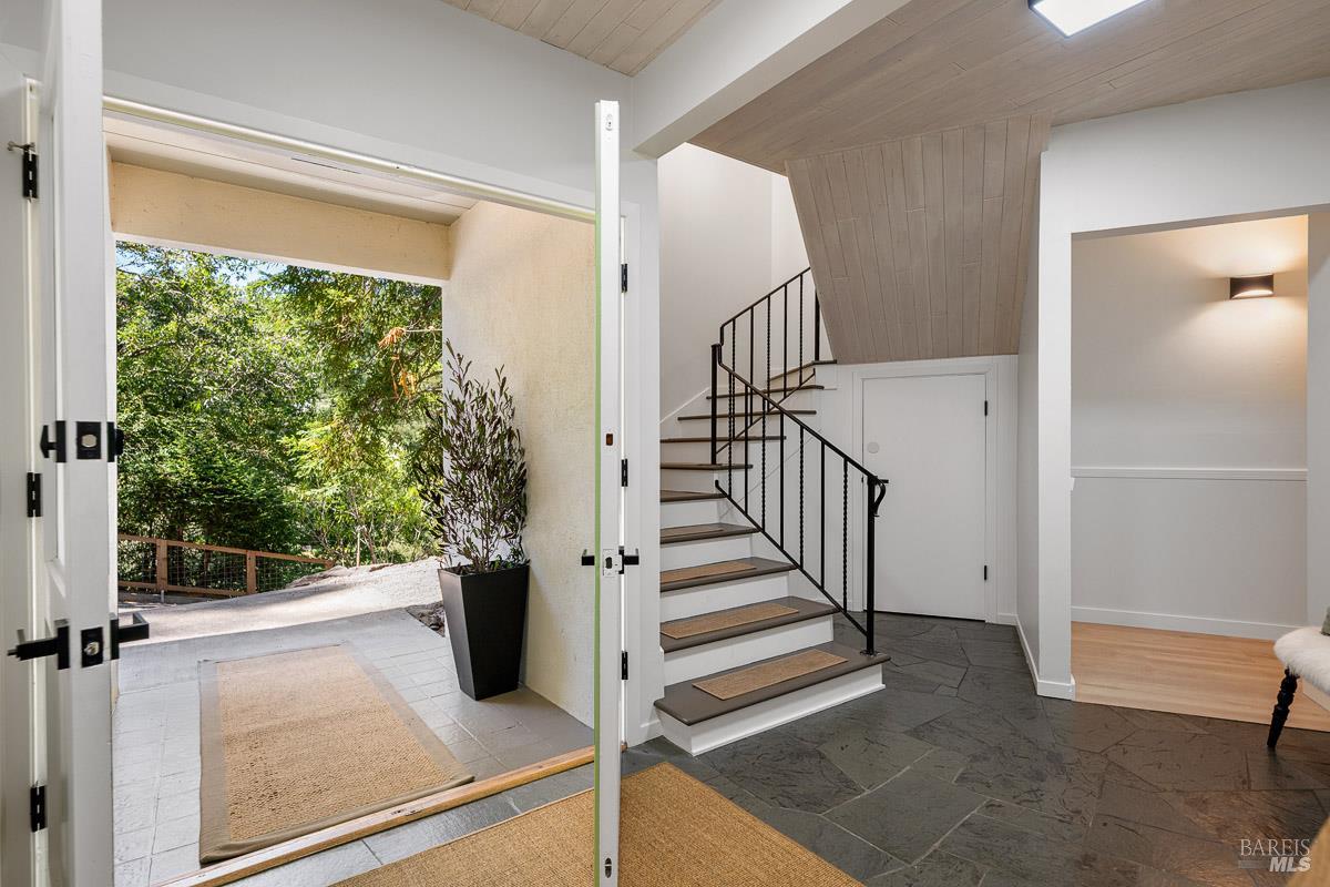 403 Woodland Road Kentfield, CA 94904 - Photo 5 of 76