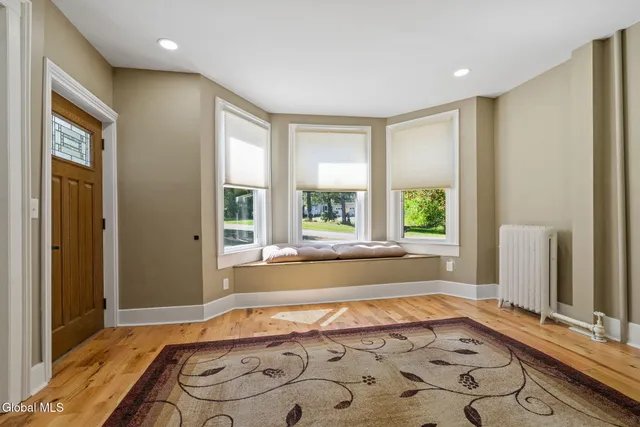 $449,900 | 3613 Becker Street, Niskayuna, NY 12304