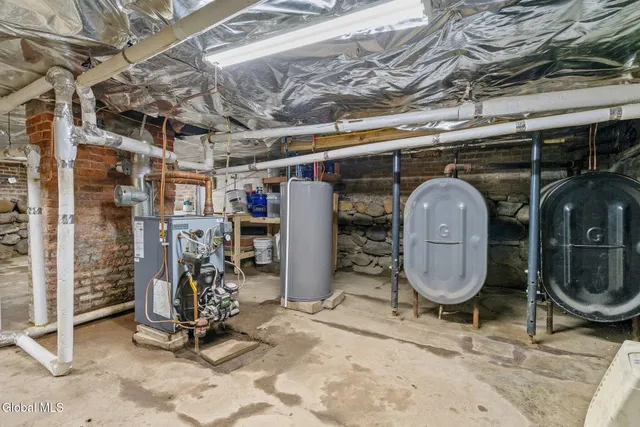 $449,900 | 3613 Becker Street, Niskayuna, NY 12304