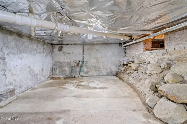 $449,900 | 3613 Becker Street, Niskayuna, NY 12304