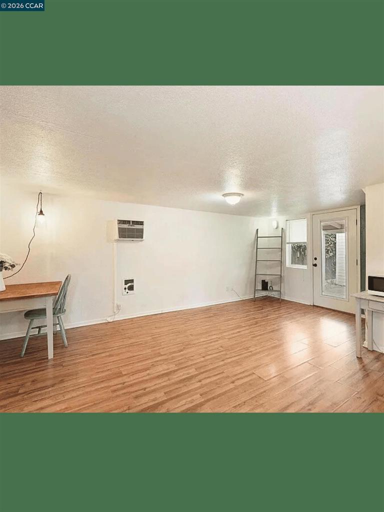 511-511 Locust Street Lodi, CA 95240 - Photo 4 of 6