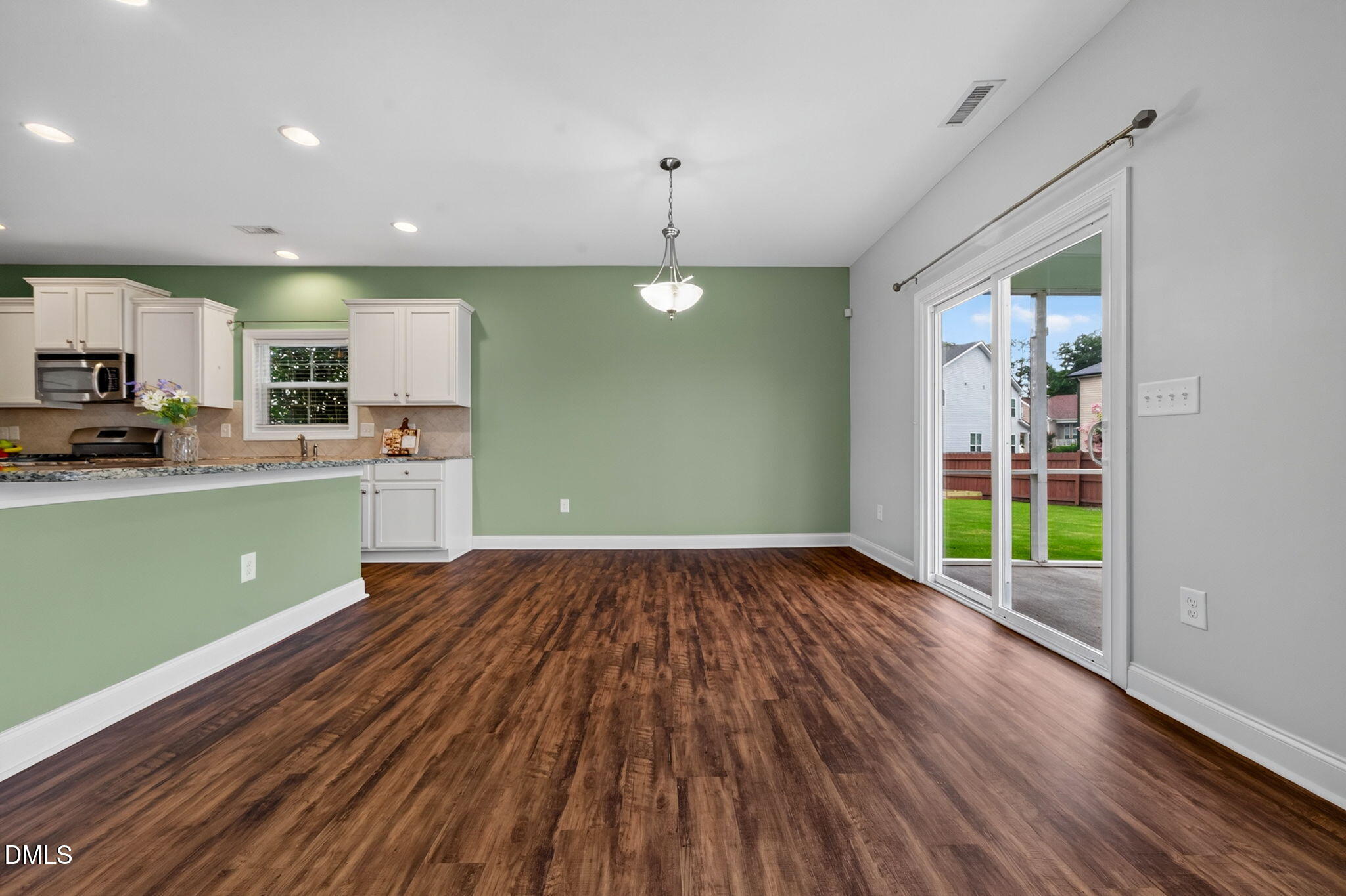 7604 Birchmoor Way Raleigh, NC 27616 - Photo 19 of 47 24-web-or-mls-7604 Birchmoor Way - 24