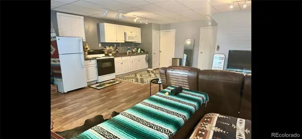 $2,000 | 1384 Flintwood Road, Unit A, Franktown, CO 80116