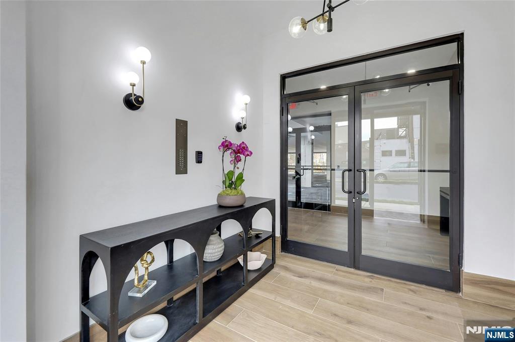 255 Ridge Road, Unit 201 Lyndhurst, NJ 07071 - Photo 6 of 24