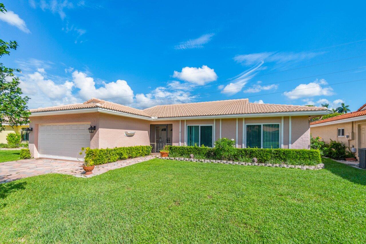 22028 Colony Drive Boca Raton, FL 33433 - Photo 1 of 34 front