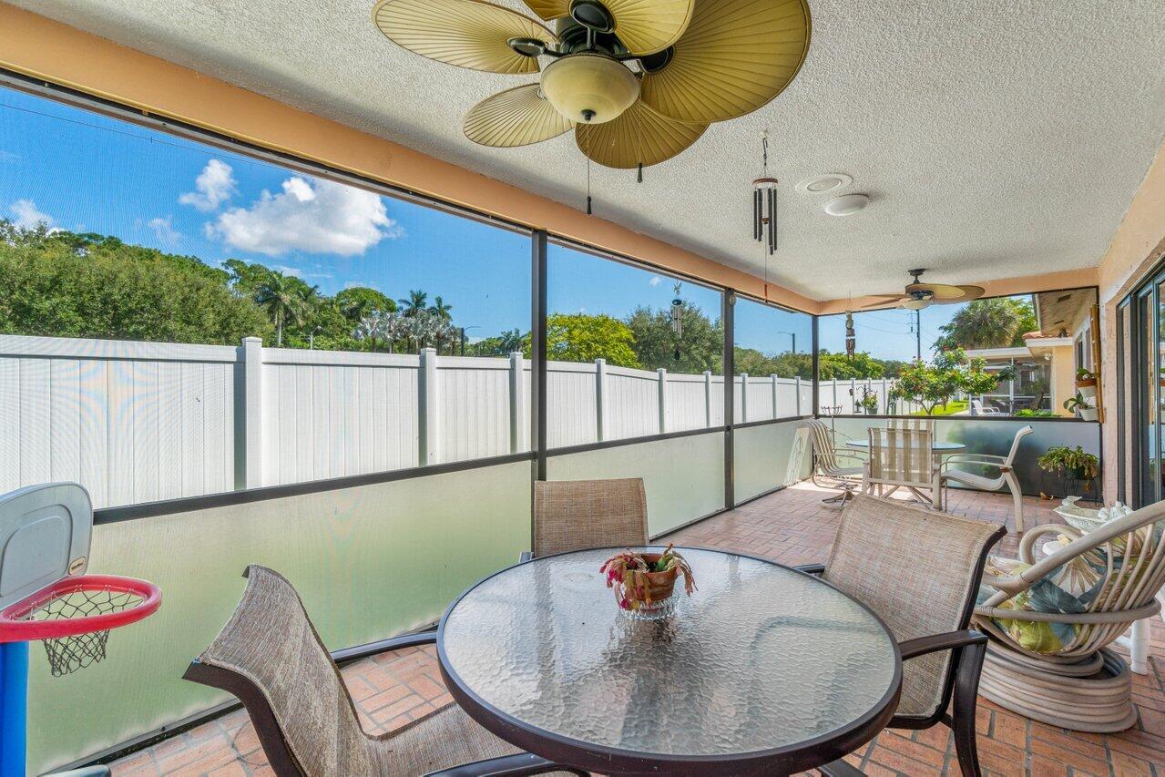 22028 Colony Drive Boca Raton, FL 33433 - Photo 29 of 34 031-22028ColonyDrive-BocaRaton-FL-33433-