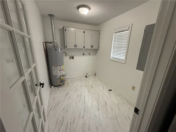 $1,050 | 311 Dixie Drive, Seneca, SC 29672