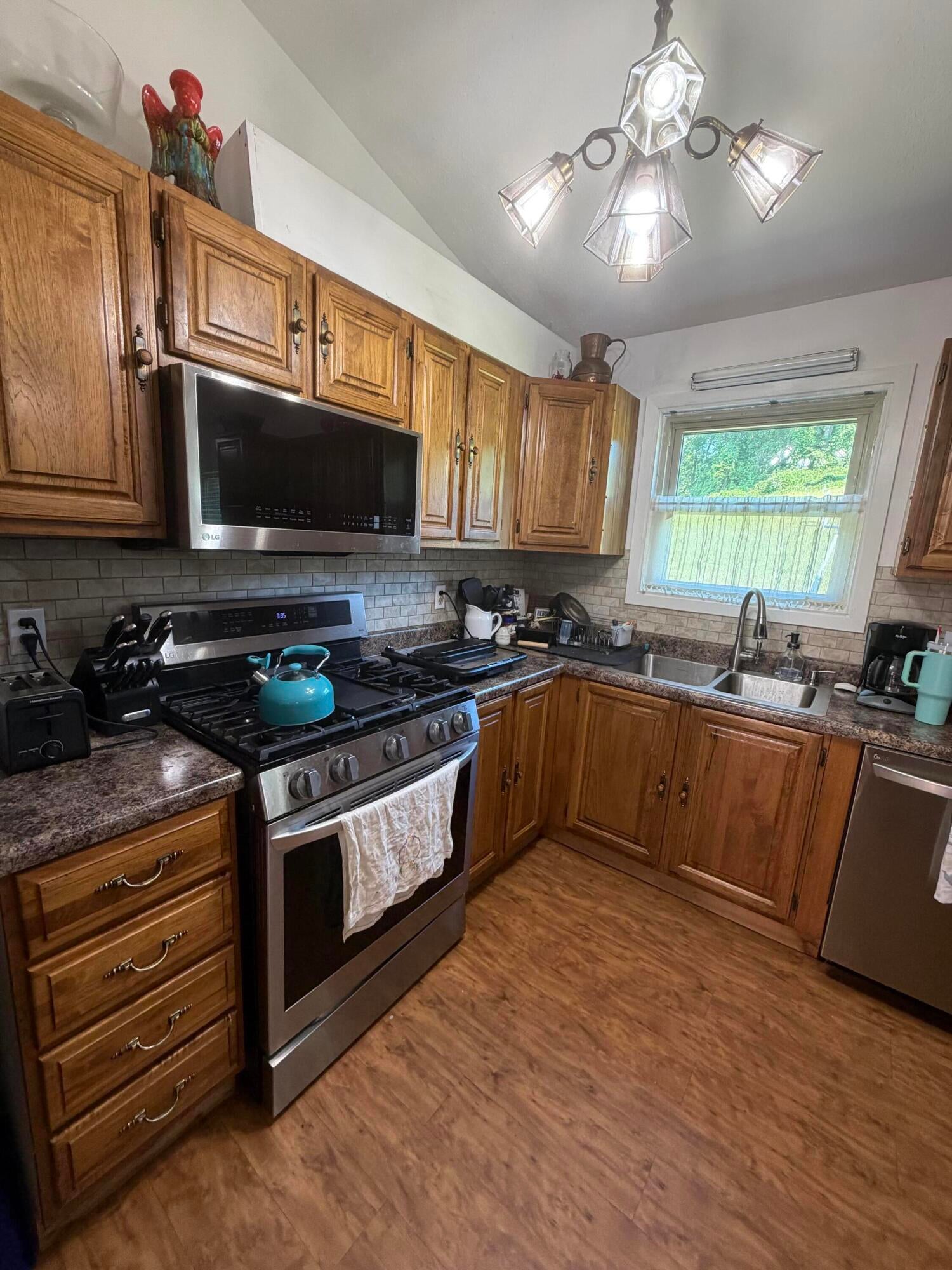 304 Windbrook Cove Pontotoc, MS 38863 - Photo 10 of 29 IMG_7868