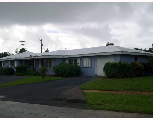 498 Northeast 9th Street Boca Raton, FL 33432 - Photo 1 of 3 Primary Photo
