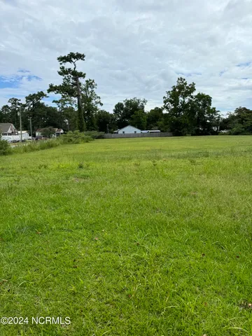 $410,000 | 483 Freedom Way, Midway Park, NC 28544