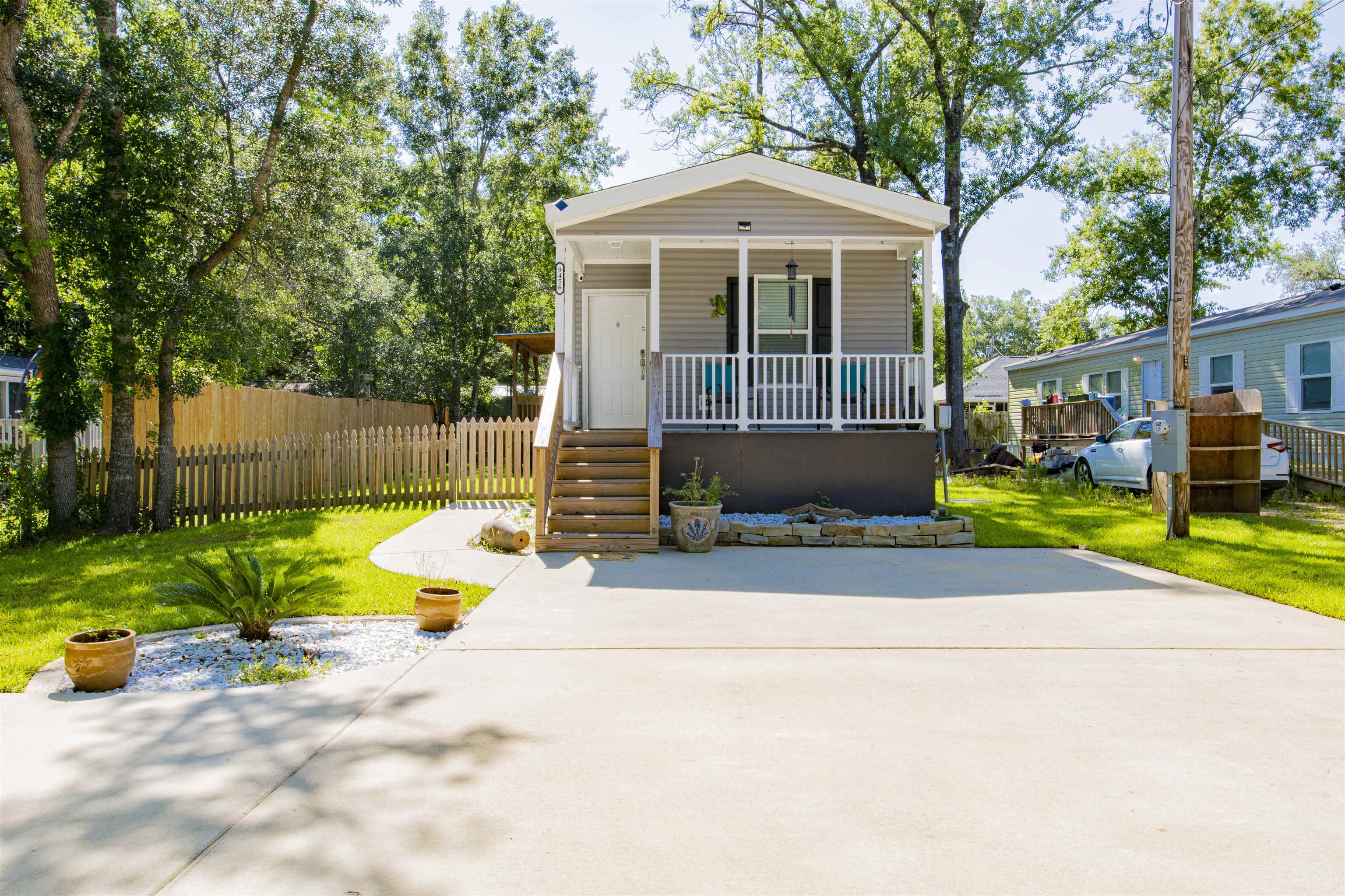 9456 Pinewood Avenue Elberta, AL 36530 - Photo 1 of 29
