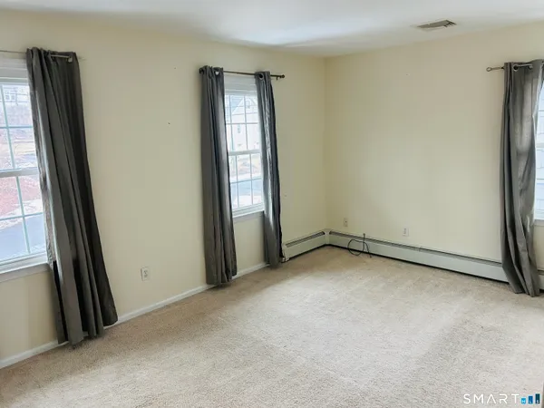 $3,900 | 82 Sunrise Avenue, Unit 82, Fairfield, CT 06824