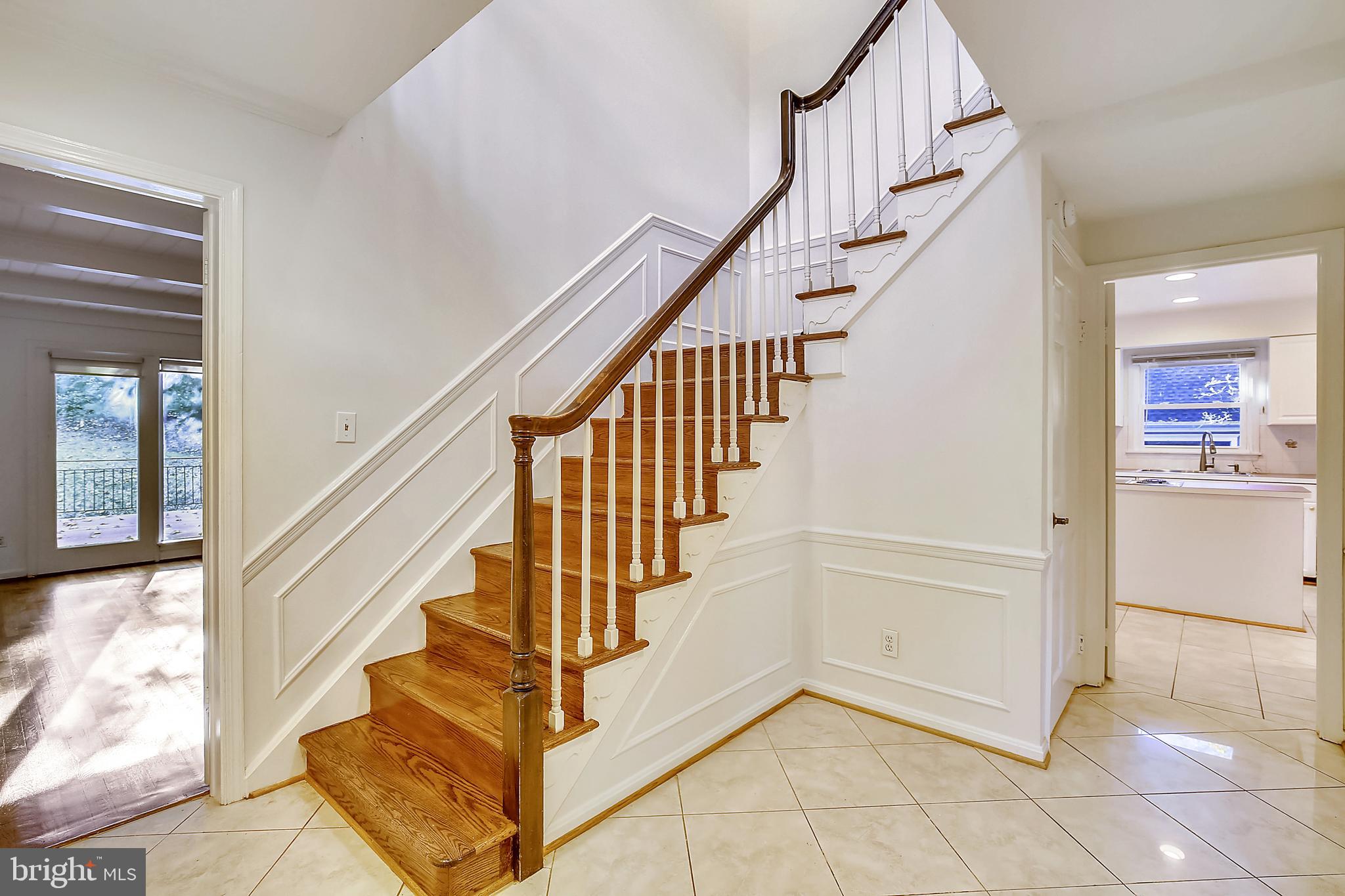 9320 Winterset Drive Potomac, MD 20854 - Photo 13 of 70