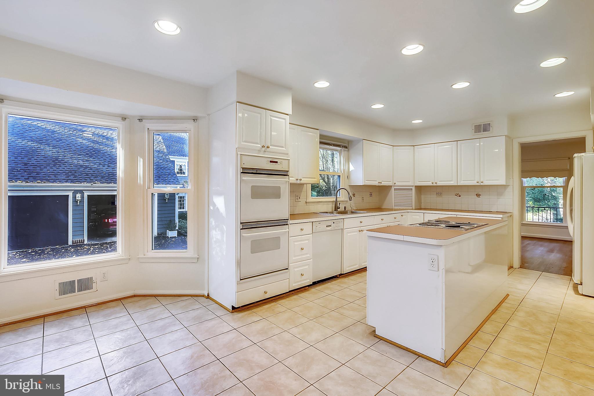 9320 Winterset Drive Potomac, MD 20854 - Photo 21 of 70 Spacious eat-in kitchen