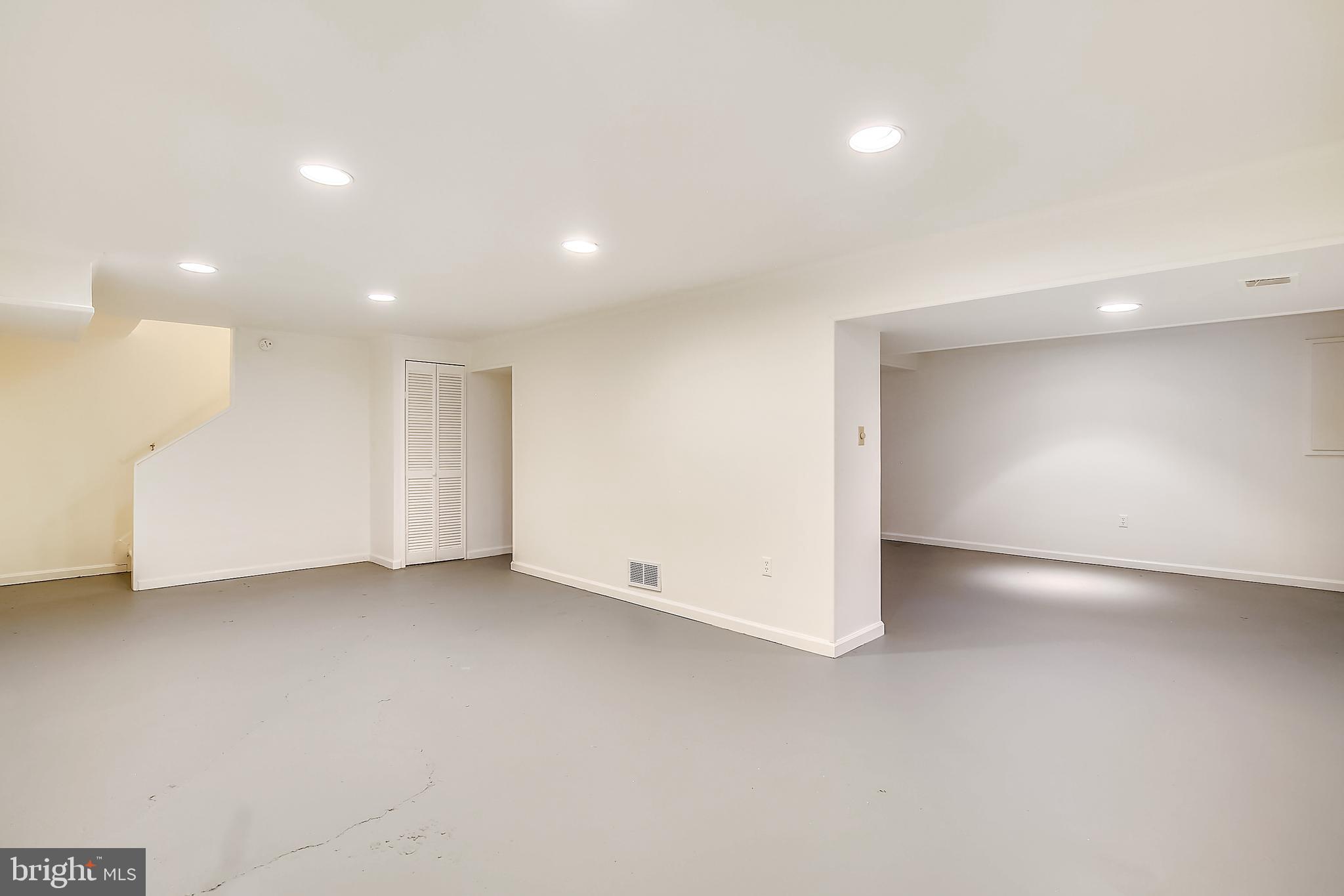 9320 Winterset Drive Potomac, MD 20854 - Photo 34 of 70