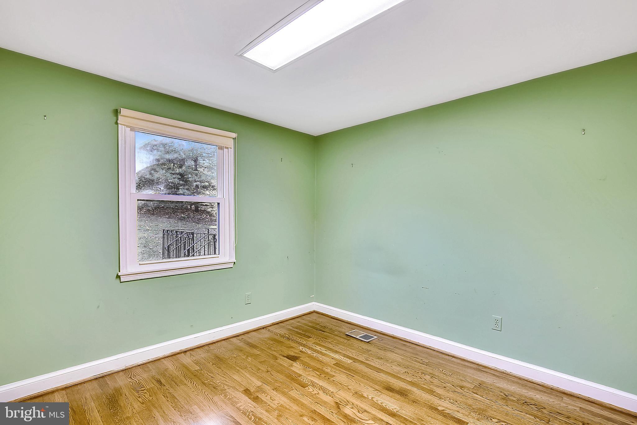 9320 Winterset Drive Potomac, MD 20854 - Photo 36 of 70