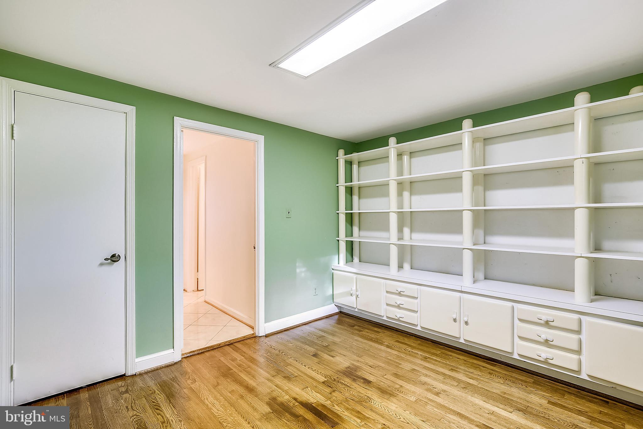 9320 Winterset Drive Potomac, MD 20854 - Photo 38 of 70