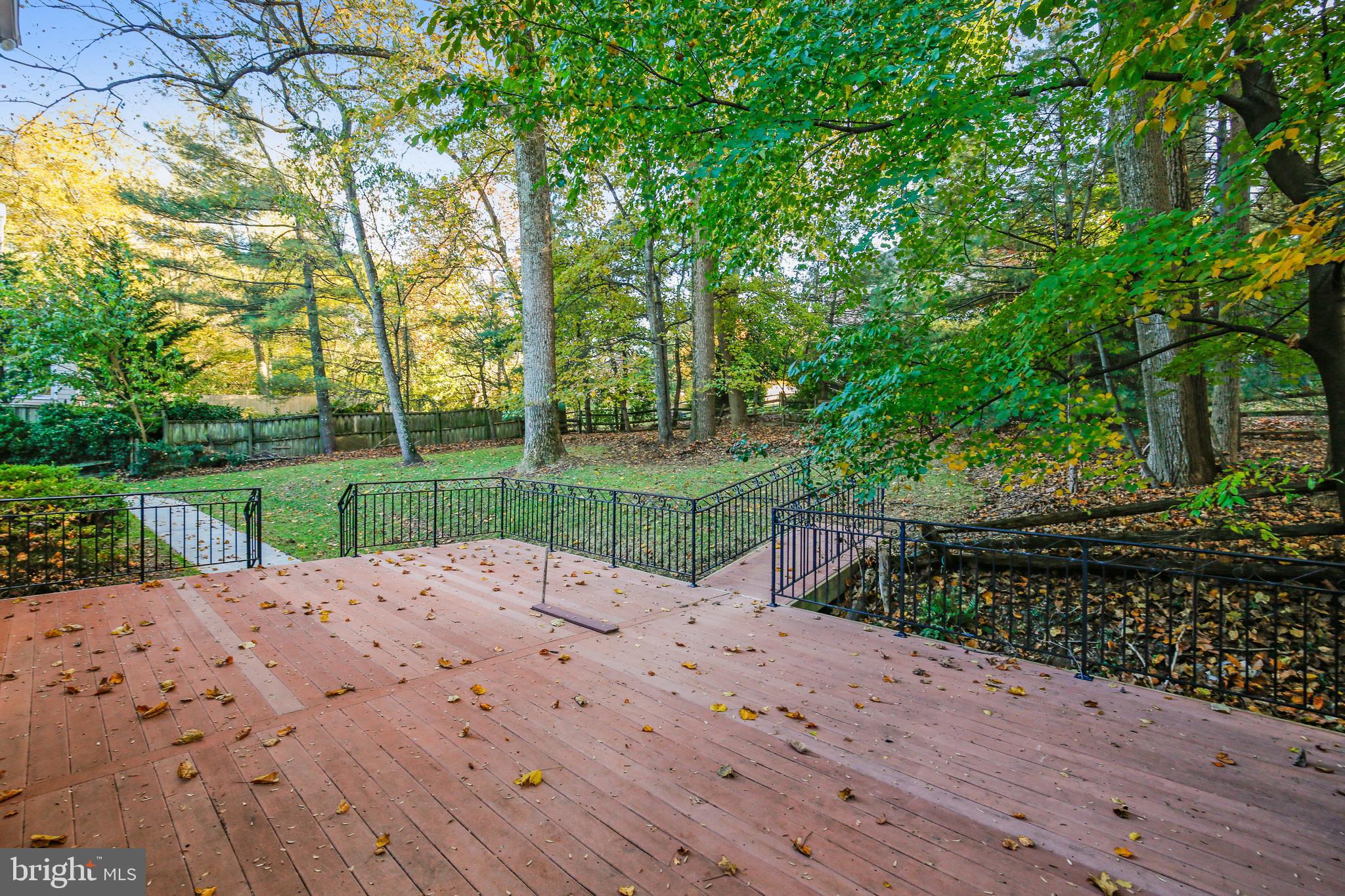 9320 Winterset Drive Potomac, MD 20854 - Photo 4 of 70