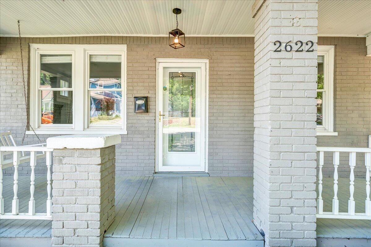 2622 Tillett Road Southwest Roanoke, VA 24015 - Photo 4 of 35 02-MIB08114