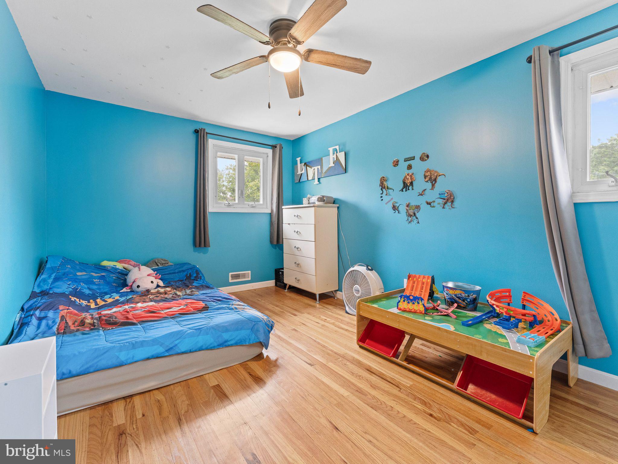 1019 Edgemoor Road Cherry Hill, NJ 08034 - Photo 13 of 32