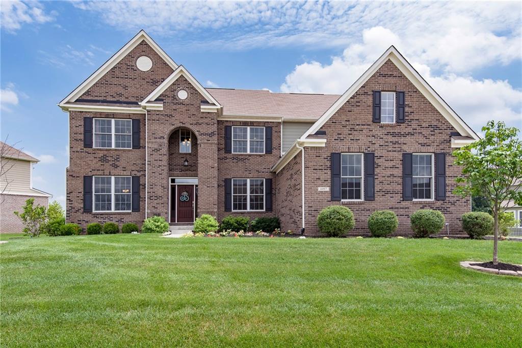 6097 Roxburgh Place Noblesville, IN 46062 - Photo 1 of 42 Gallery Image 1