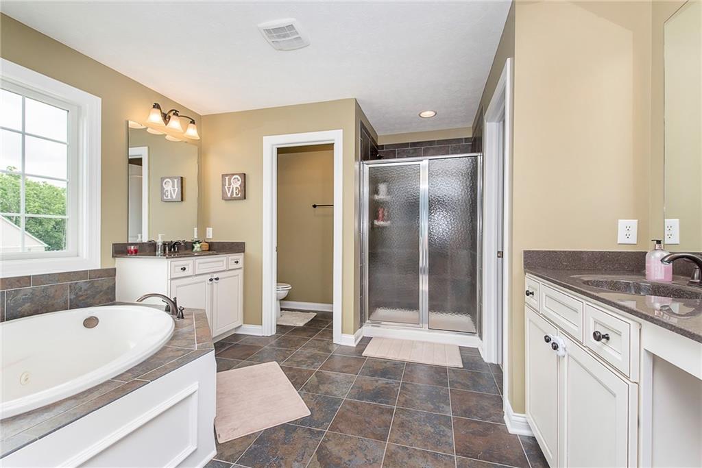 6097 Roxburgh Place Noblesville, IN 46062 - Photo 24 of 42 Gallery Image 24