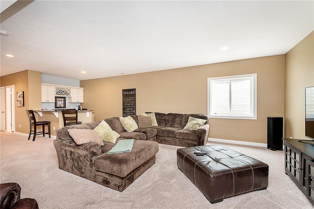 6097 Roxburgh Place Noblesville, IN 46062 - Photo 37 of 42 Gallery Image 37