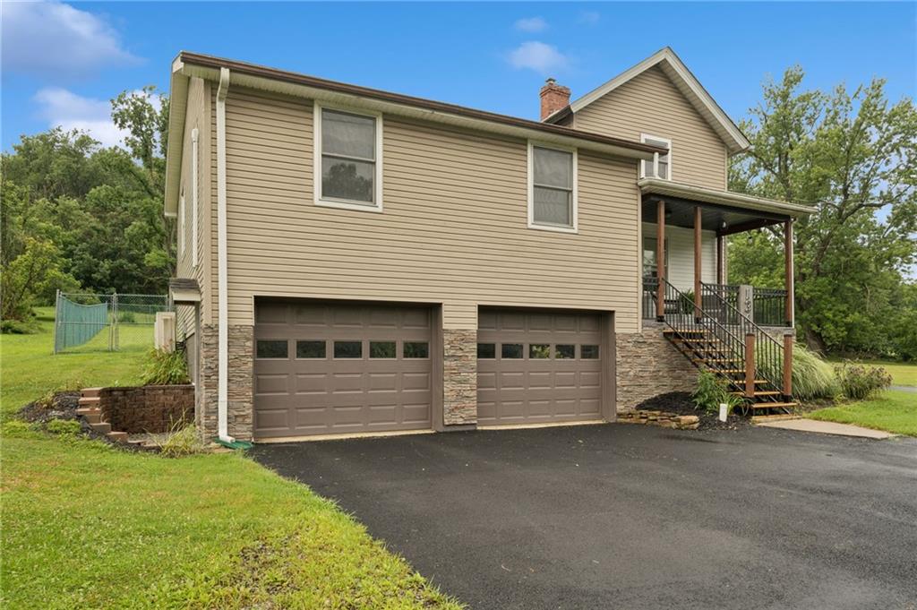 134 Trouttown Road Hunker, PA 15639 - Photo 4 of 33
