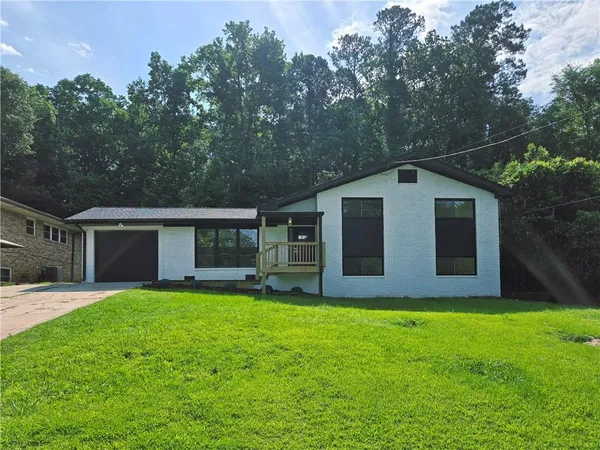$360,000 | 2400 Glenrock Drive, Decatur, GA 30032