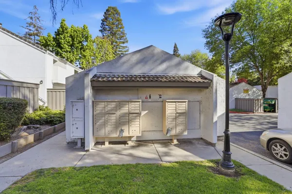 $438,000 | 1055 North Capitol Avenue, Unit 98, San Jose, CA 95133